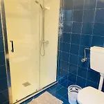 Swordfish House Апартаменты *