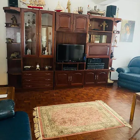 Swordfish House Apartman Peniche